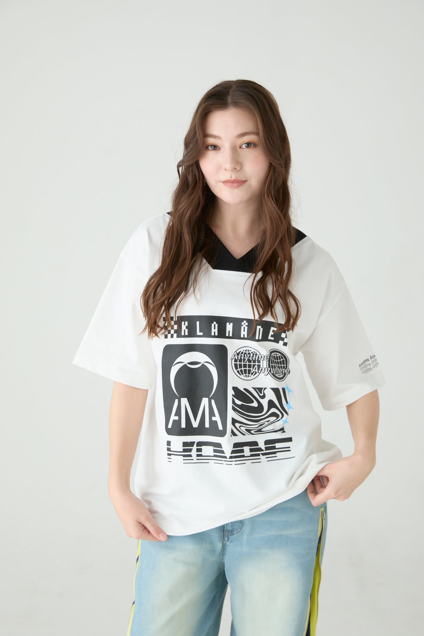 ロゴTシャツ