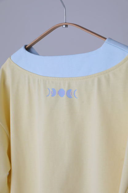 ロゴTシャツ
