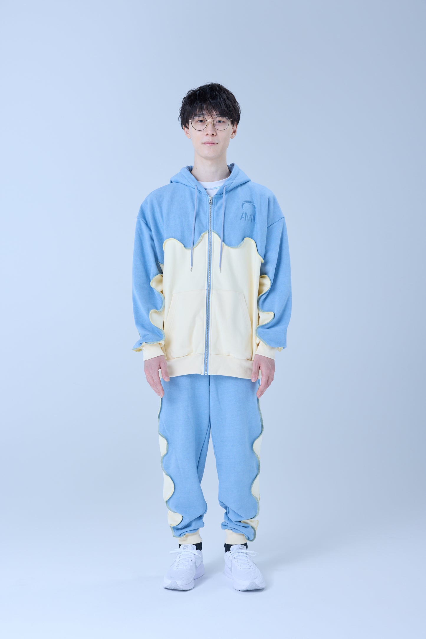 バイカラーパーカー