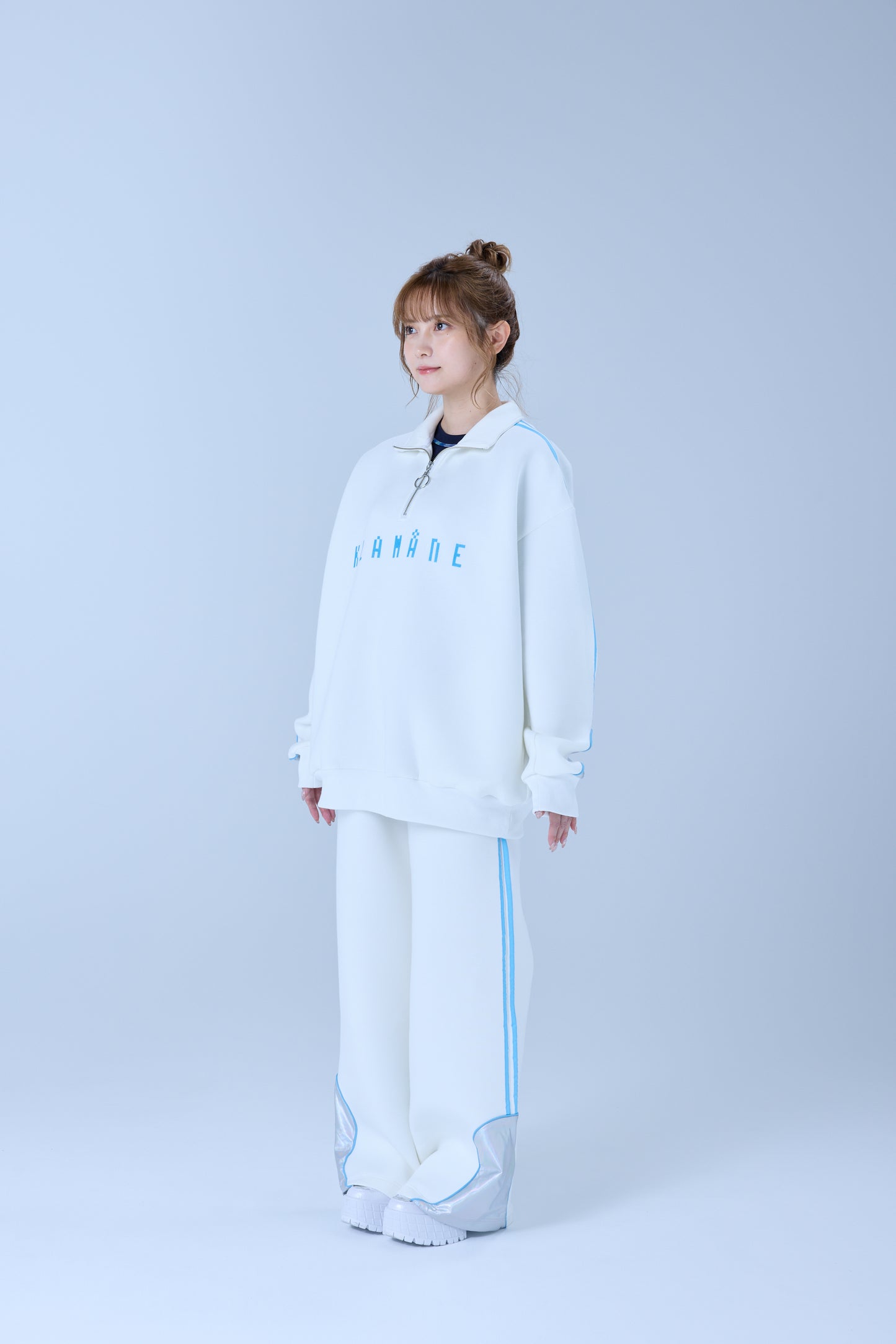 オーロラ×ラインプルオーバー