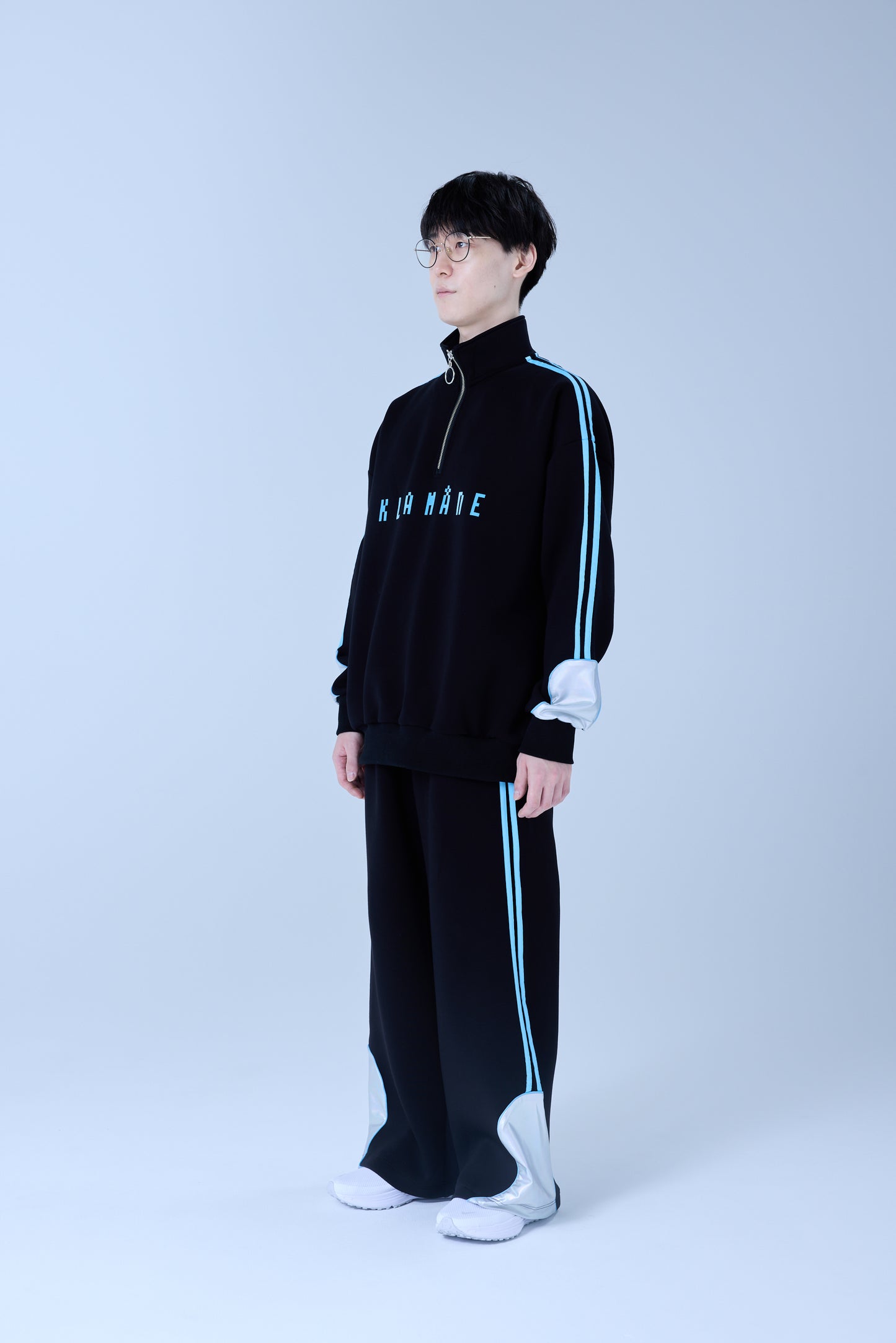 オーロラ×ラインプルオーバー